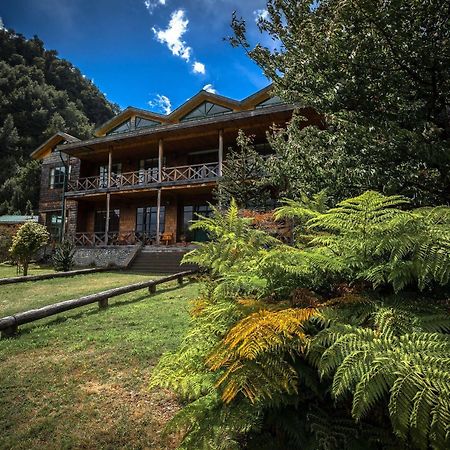 Mitico Puelo Lodge Las Gualas Ngoại thất bức ảnh