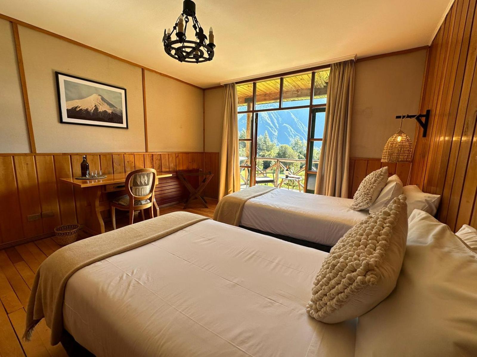 Mitico Puelo Lodge Las Gualas Ngoại thất bức ảnh