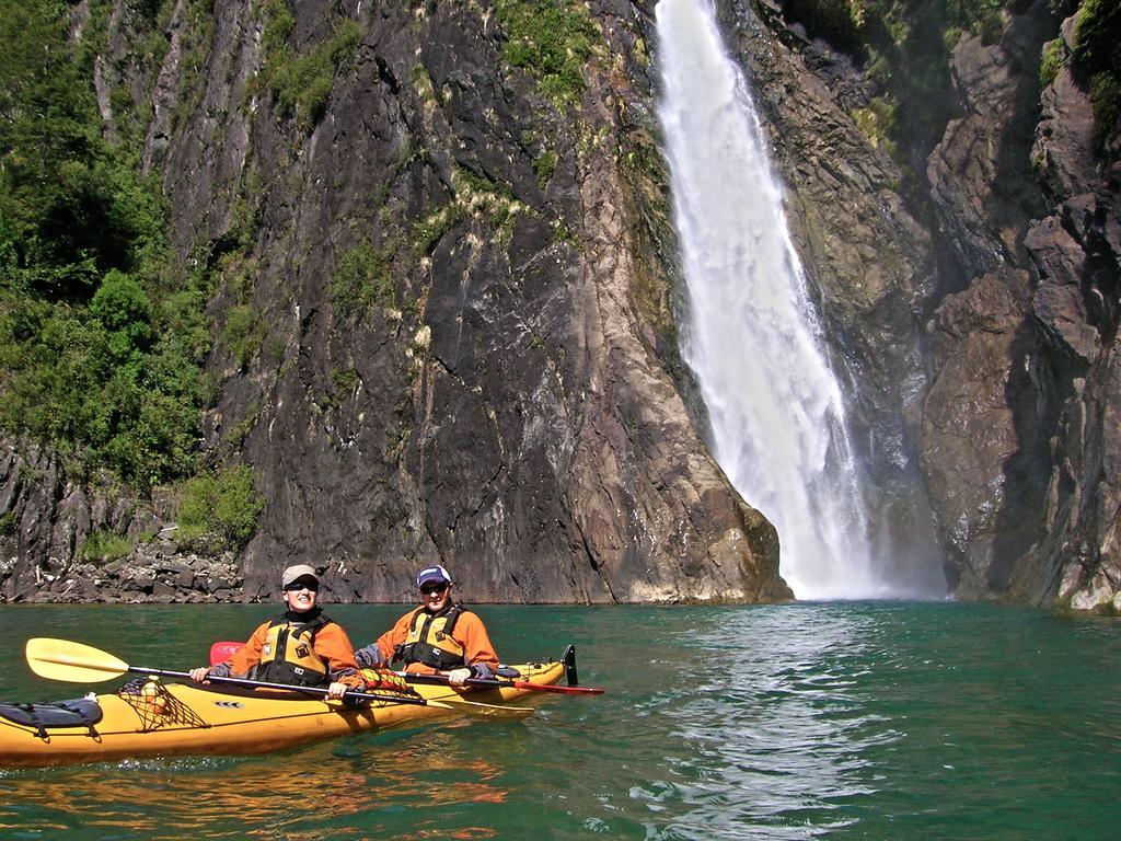Mitico Puelo Lodge Las Gualas Ngoại thất bức ảnh