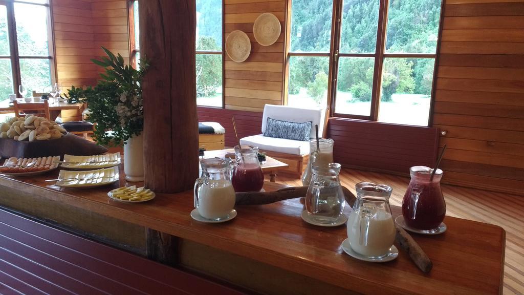 Mitico Puelo Lodge Las Gualas Ngoại thất bức ảnh